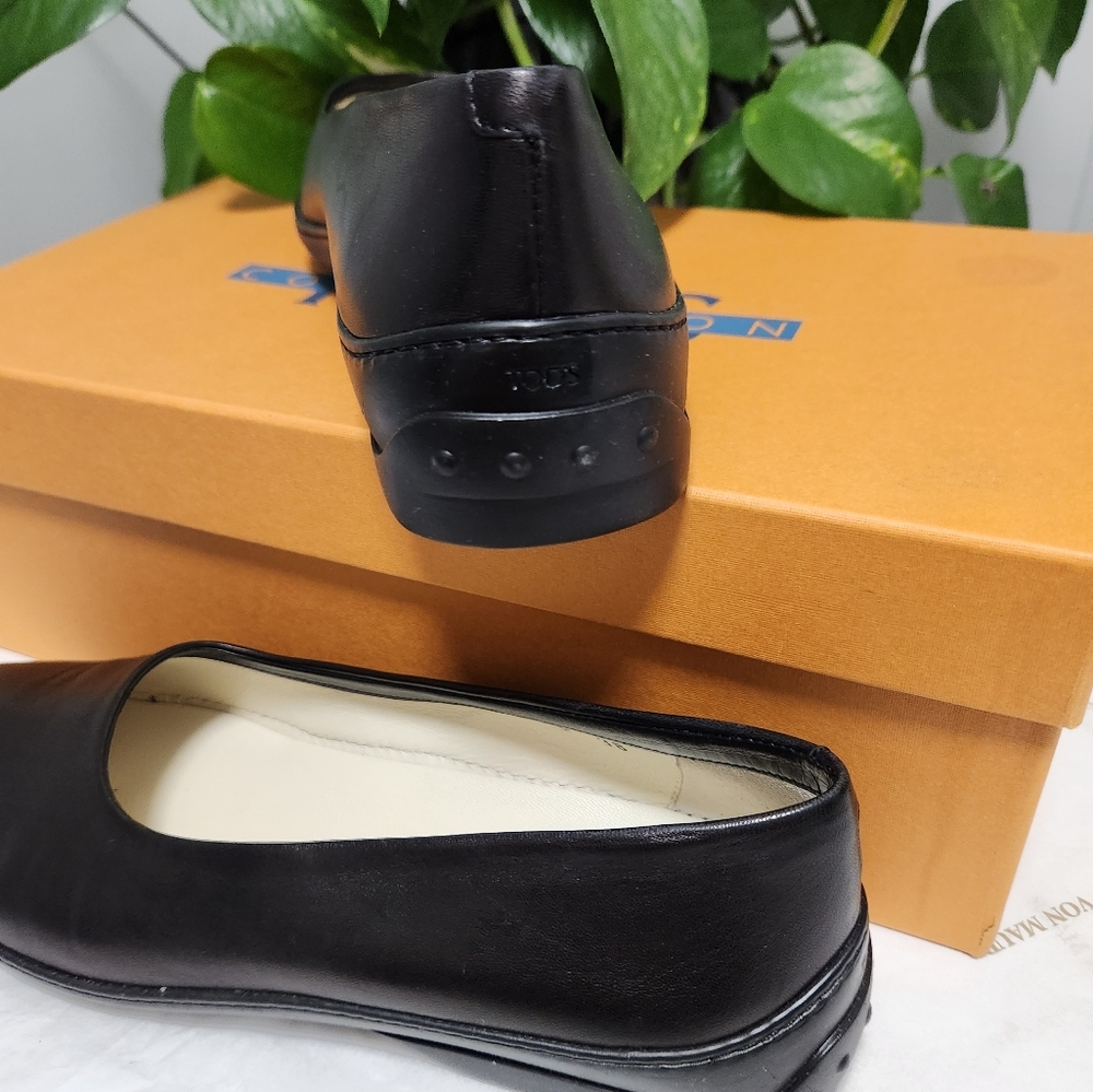 NIB Tod's flats size 38